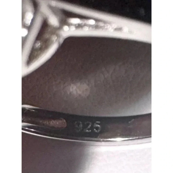 P Star M Sterling Silver 925 White Topaz & Emerald Green Stone Ring Size 6.75 - Picture 9 of 10